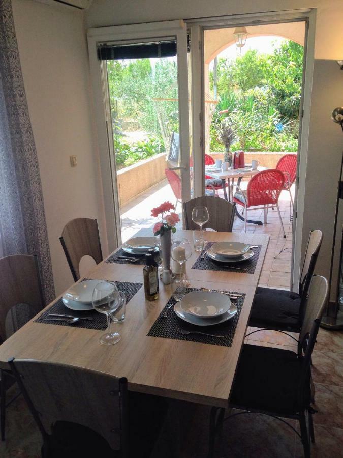 Apartment Dita Kaštela Eksteriør billede